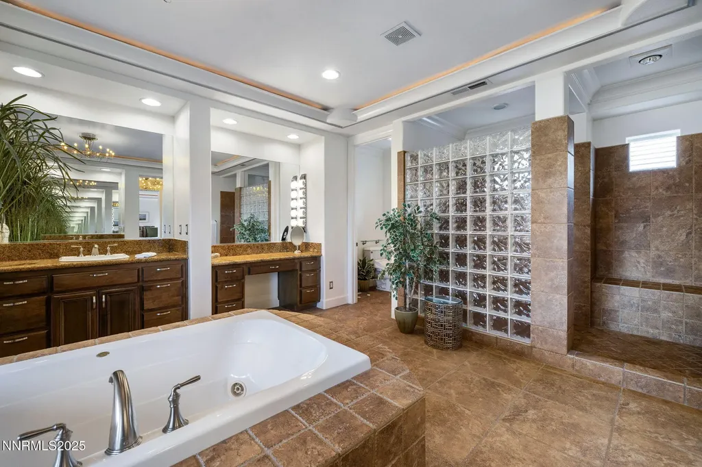1845 Graysburg Reno NV 89523