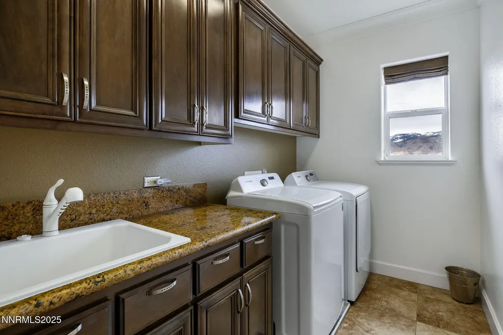 1845 Graysburg Reno NV 89523