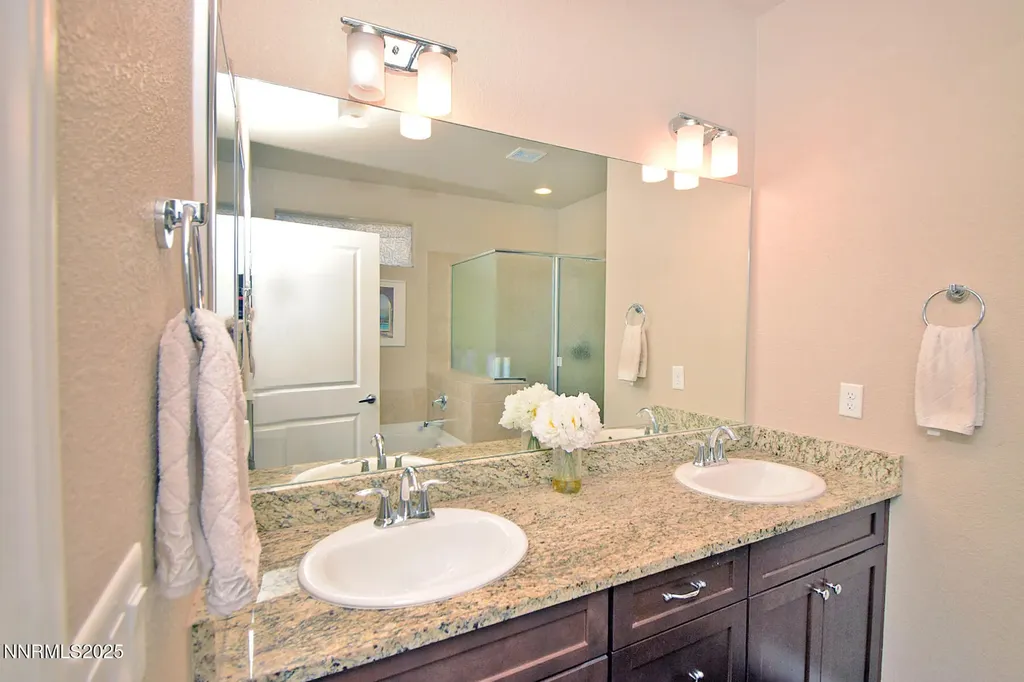4956 Monrovia Sparks NV 89436