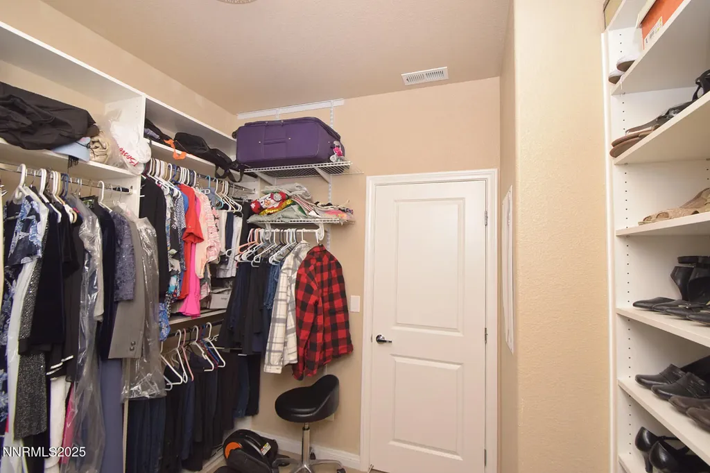 4956 Monrovia Sparks NV 89436