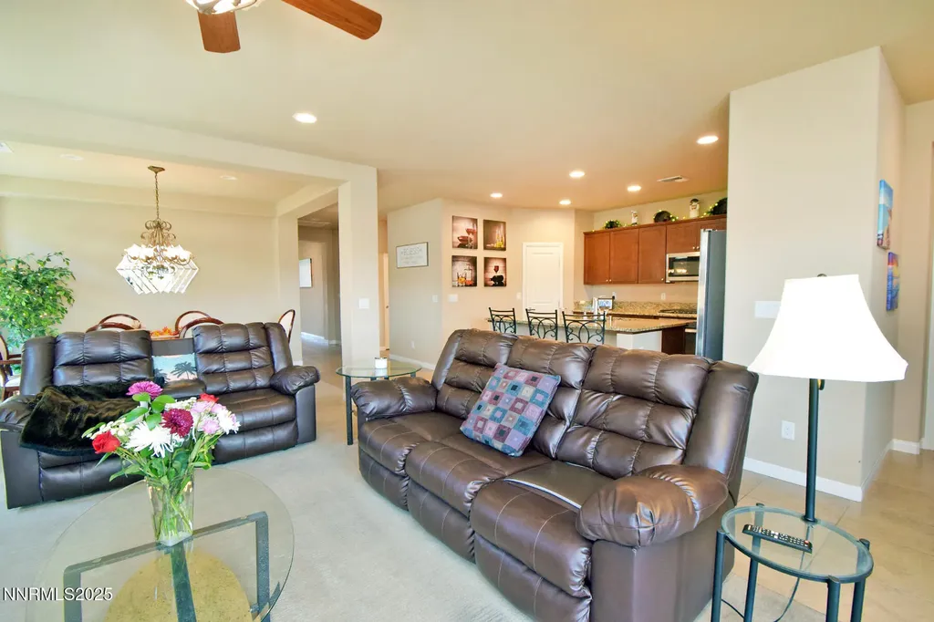 4956 Monrovia Sparks NV 89436