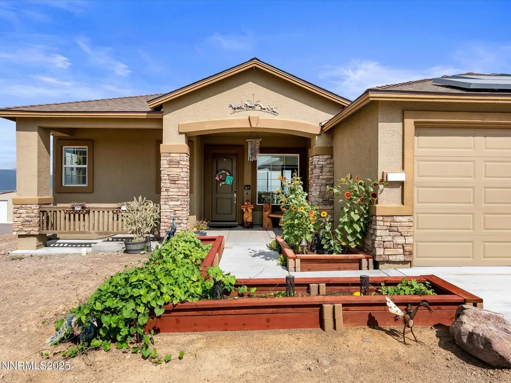 695 Cable Canyon Fernley NV 89408