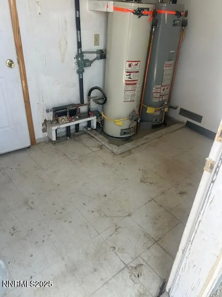 5415 Springfield Road Winnemucca NV 89445