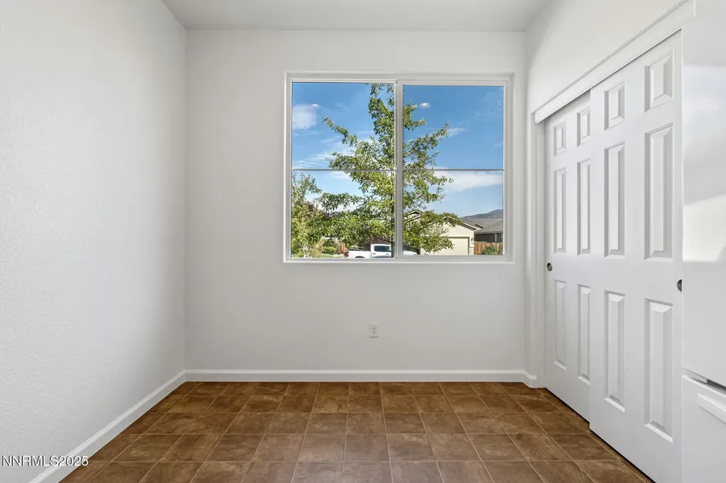 135 Catlin Dayton NV 89403