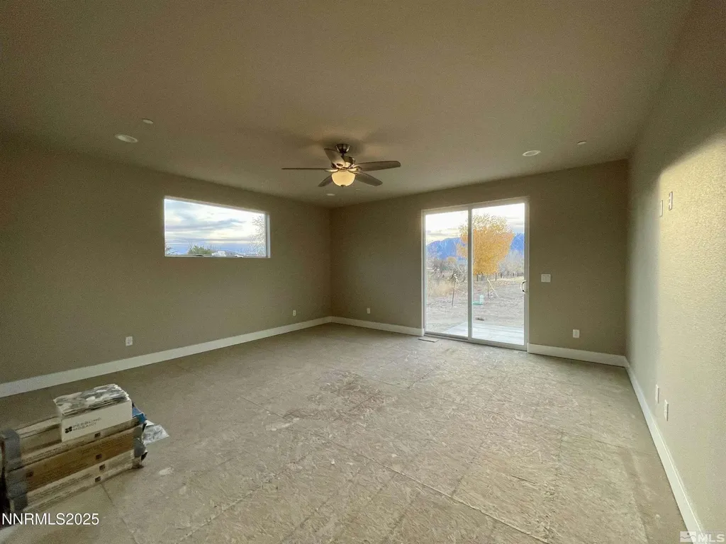 2608 Gordon Minden NV 89423