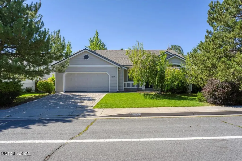 4559 Village Green Reno NV 89519