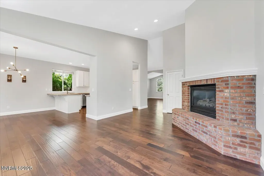 4559 Village Green Reno NV 89519