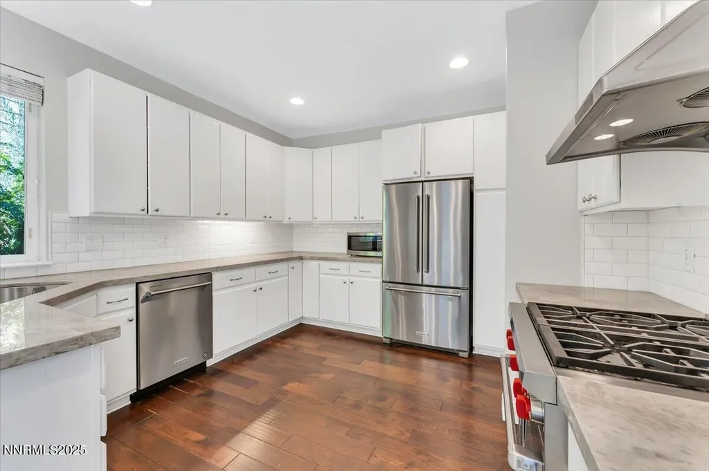 4559 Village Green Reno NV 89519