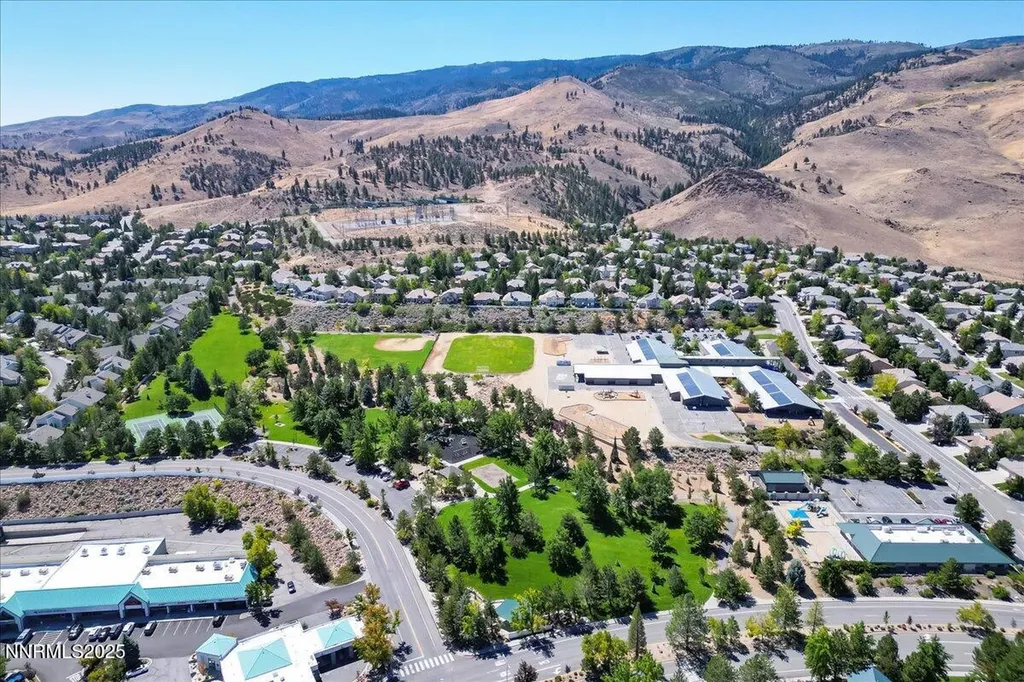 4559 Village Green Reno NV 89519