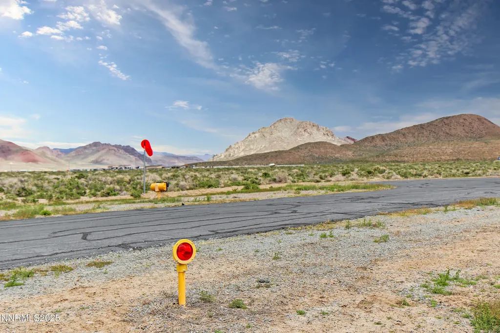 5300 Flying Eagle Reno NV 89510