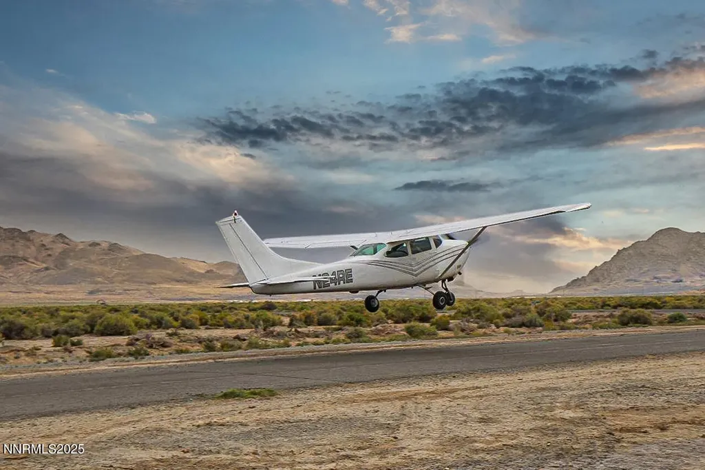 5300 Flying Eagle Reno NV 89510