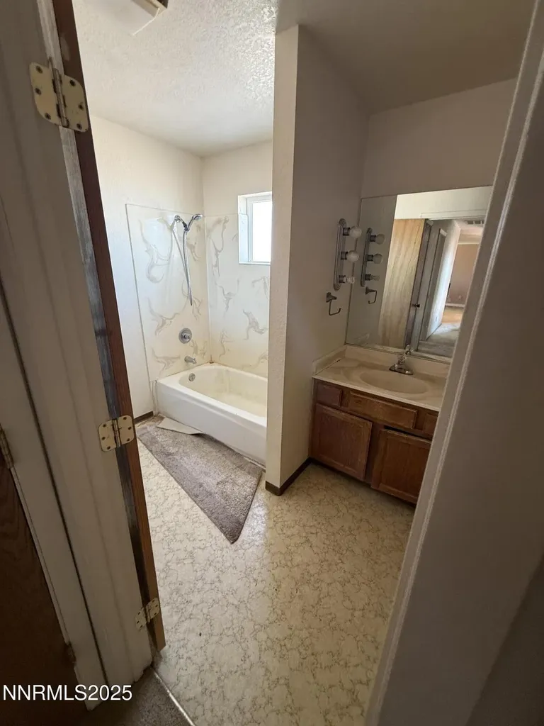 6270 Westwind Way Fallon NV 89406