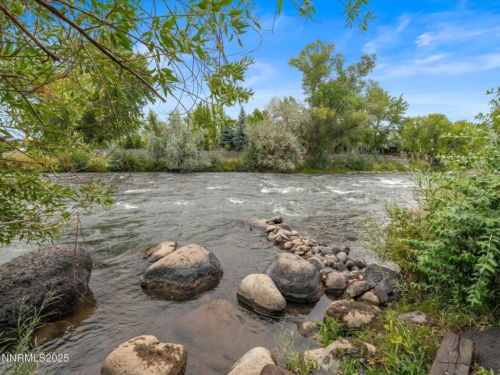3175 Idlewild Reno NV 89509
