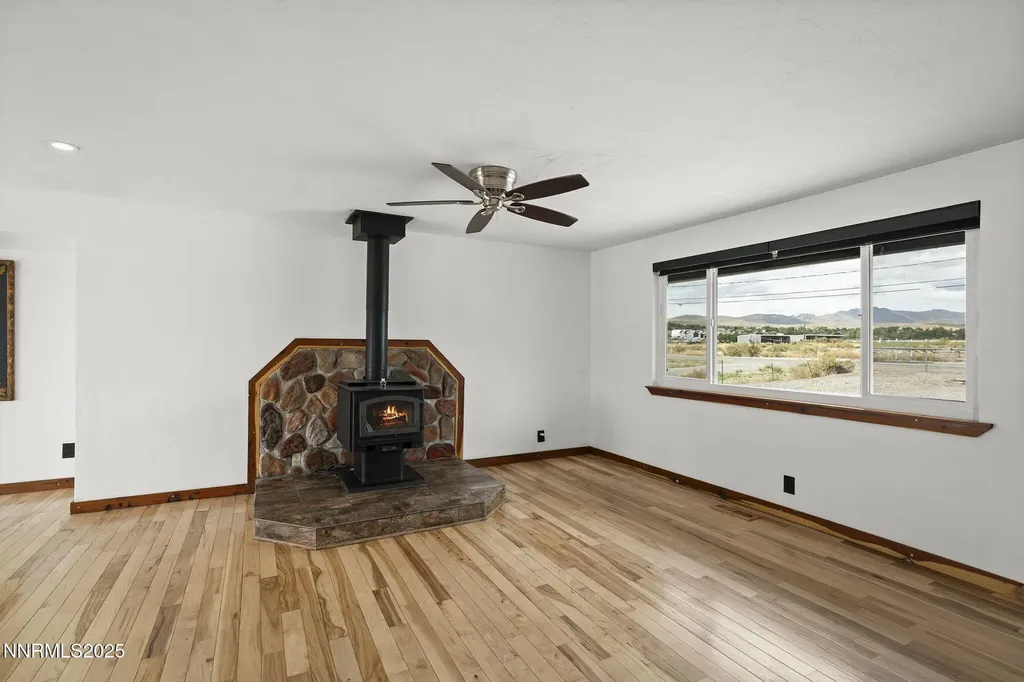 8350 Osage Reno NV 89508
