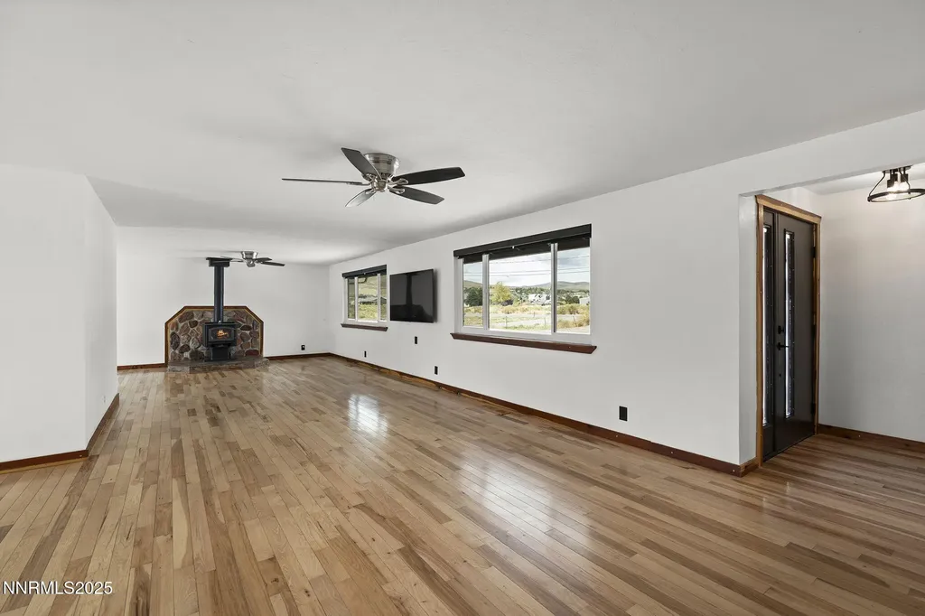 8350 Osage Reno NV 89508