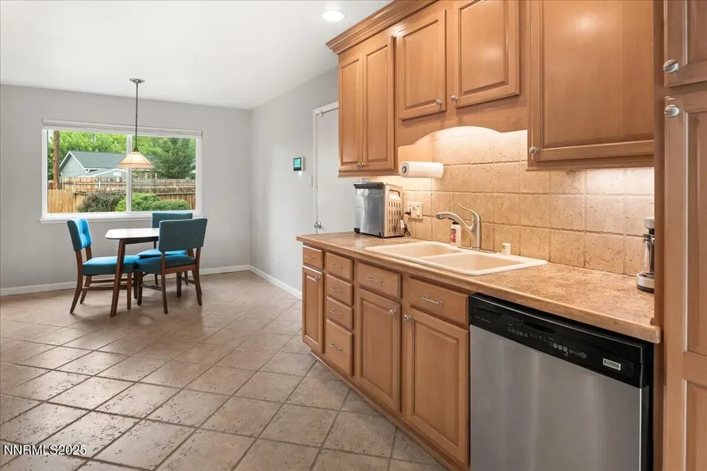 610 Akard Reno NV 89503