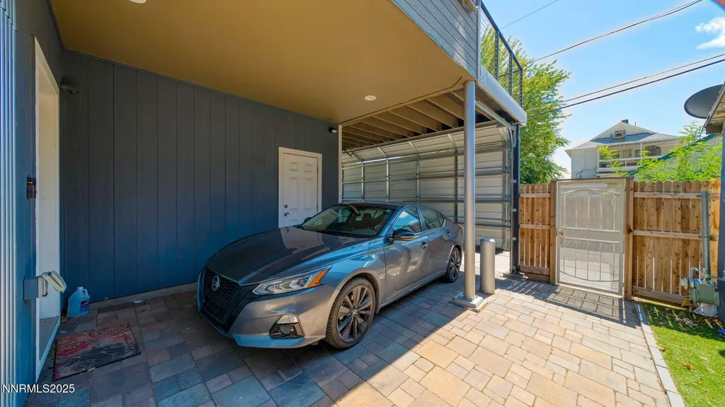 442 7th Reno NV 89512