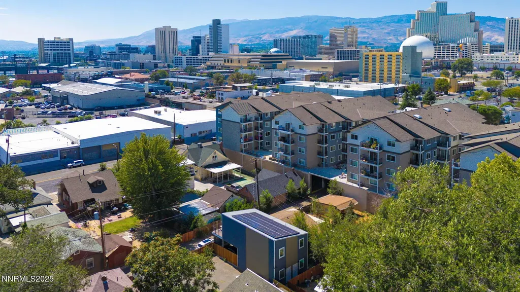 442 7th Reno NV 89512