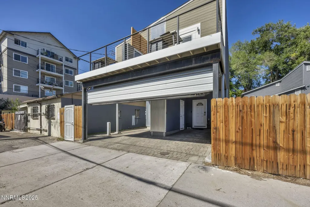 442 7th Reno NV 89512