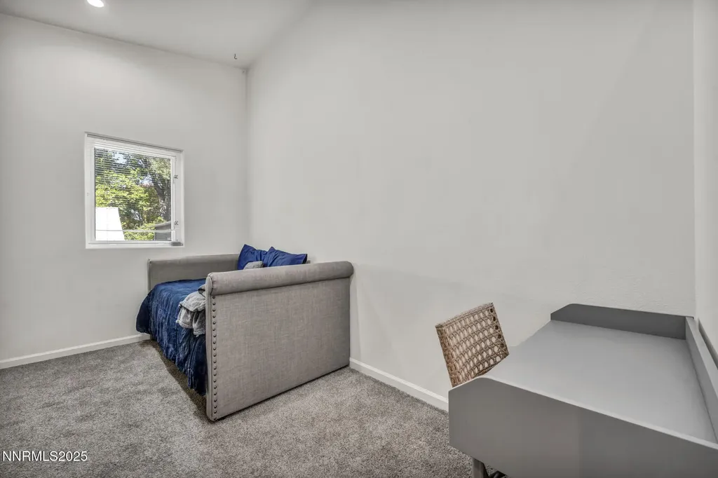 442 7th Reno NV 89512