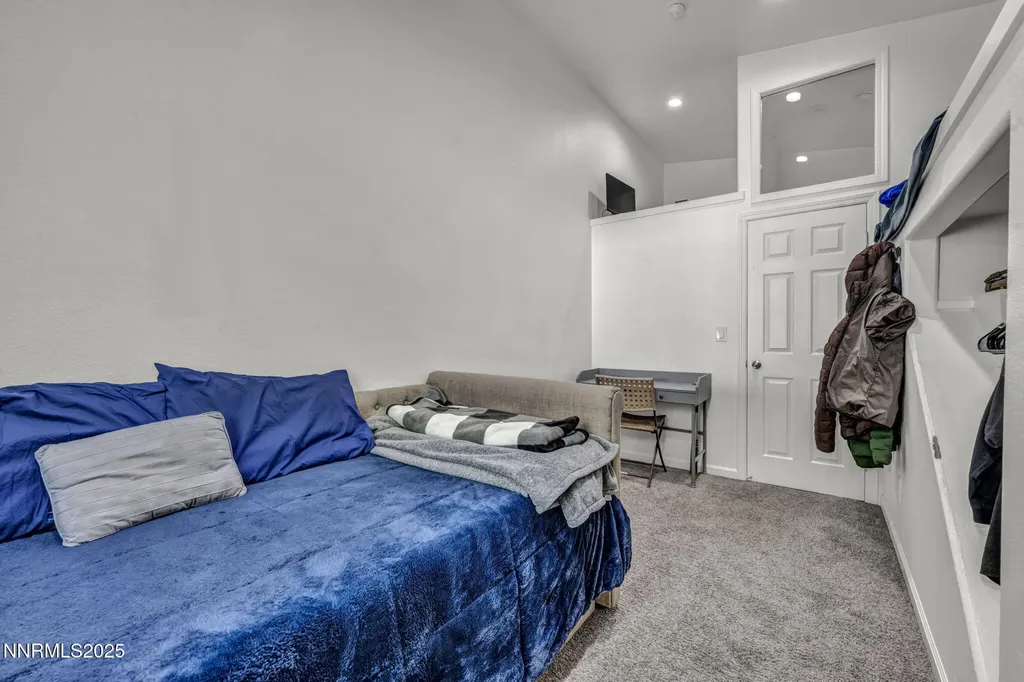 442 7th Reno NV 89512