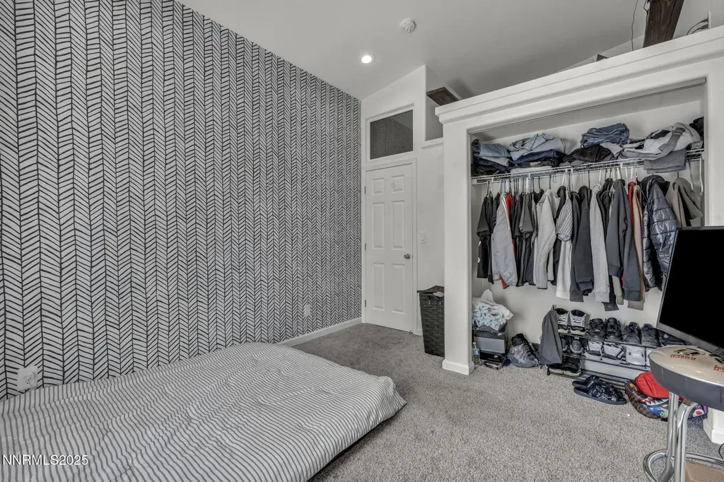 442 7th Reno NV 89512