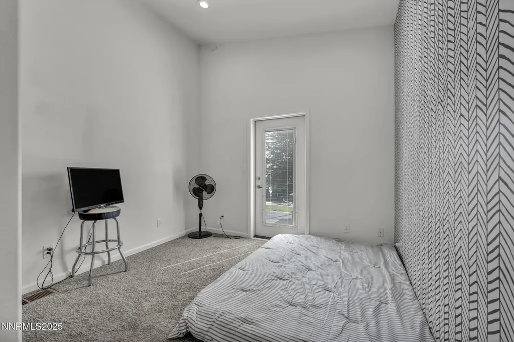442 7th Reno NV 89512