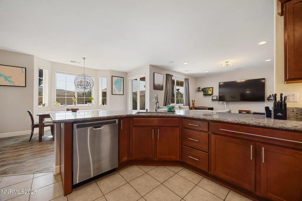 2174 Cecile Reno NV 89521
