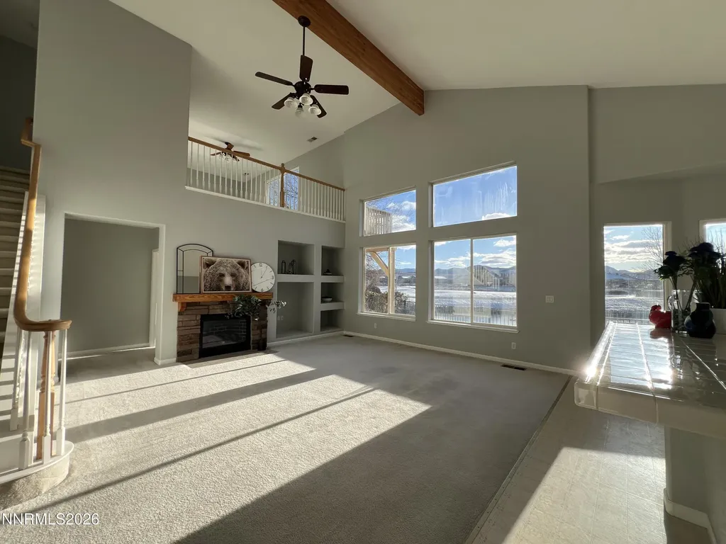 607 St Andrews Dayton NV 89403