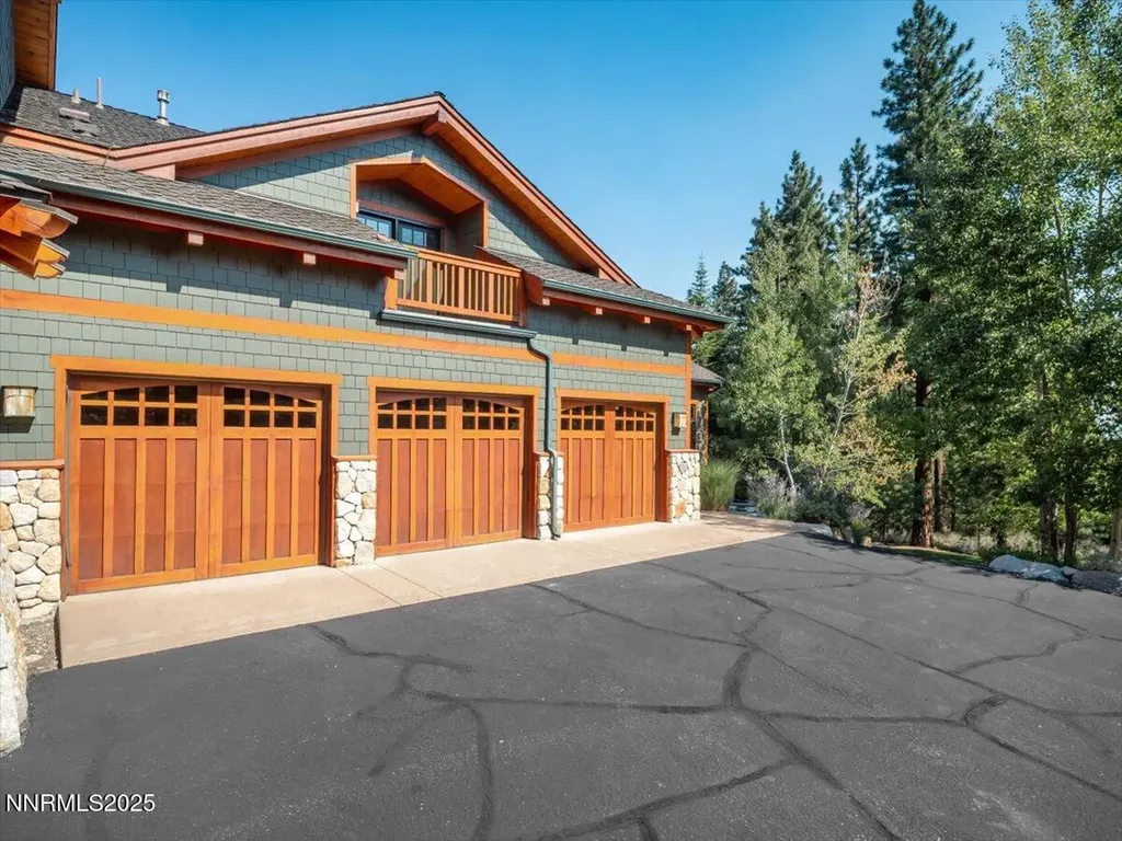 123 Five Creek Gardnerville NV 89460
