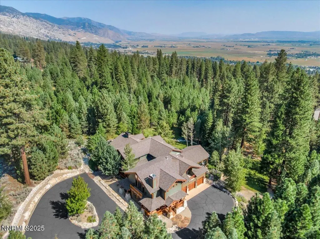 123 Five Creek Gardnerville NV 89460