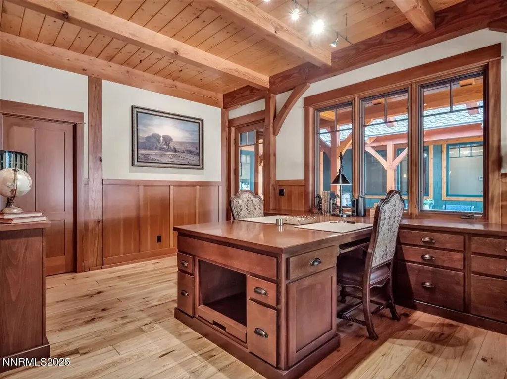 123 Five Creek Gardnerville NV 89460