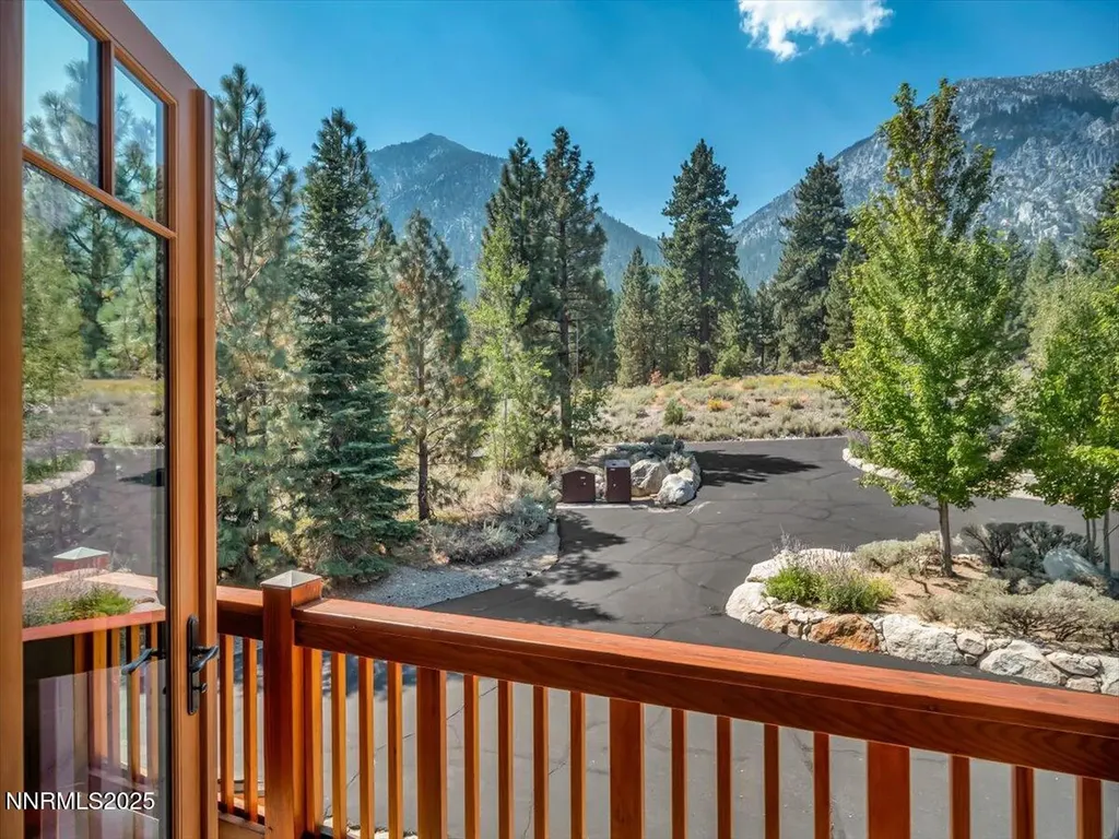 123 Five Creek Gardnerville NV 89460