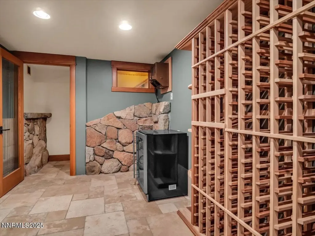 123 Five Creek Gardnerville NV 89460