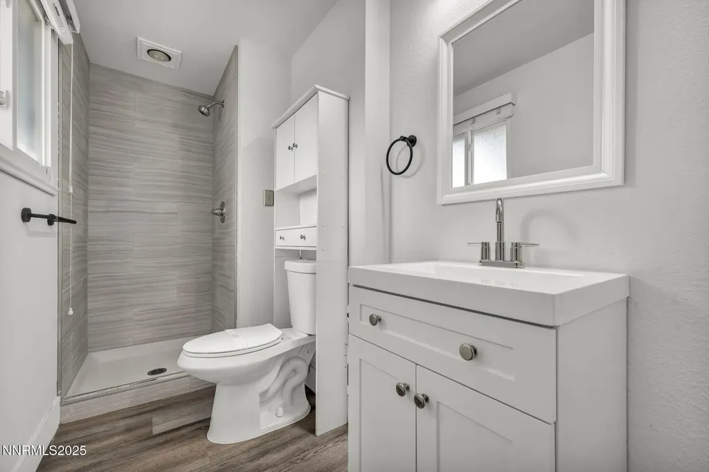 7304 Windmill Reno NV 89511