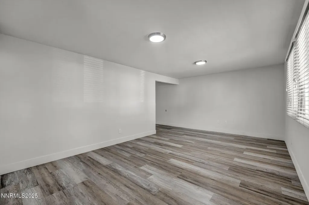 7304 Windmill Reno NV 89511