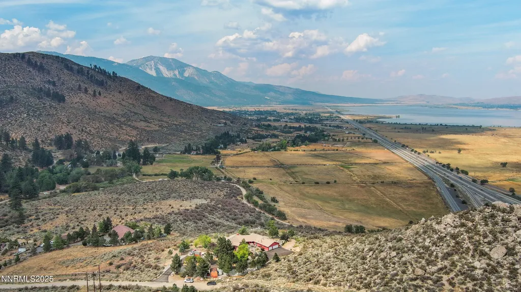 8045 List Country Washoe Valley NV 89704