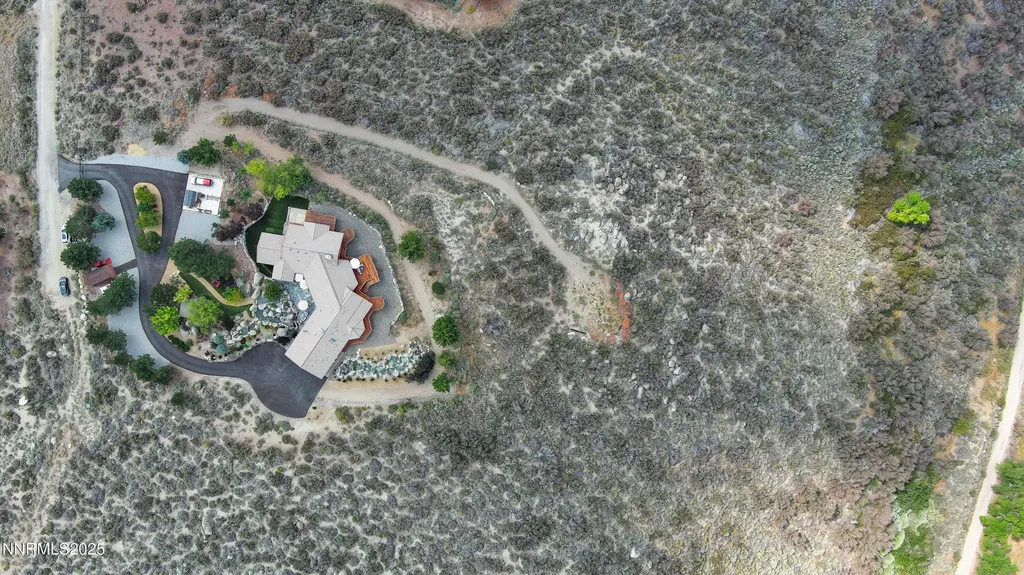 8045 List Country Washoe Valley NV 89704