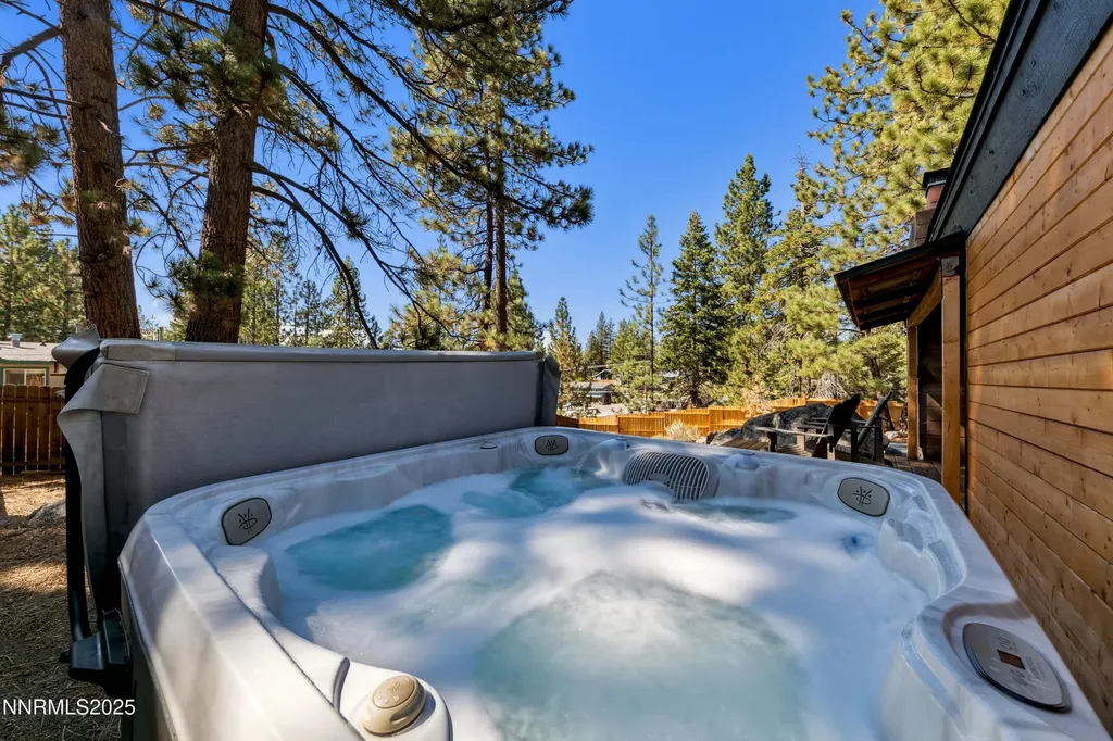 150 Woodland Stateline NV 89449