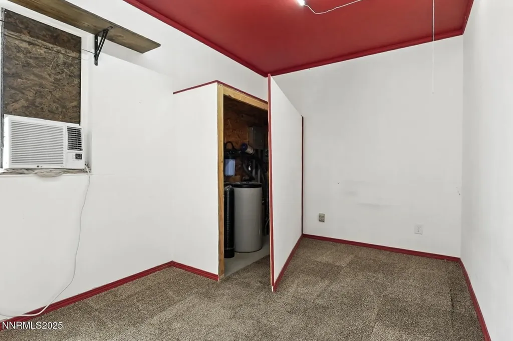 16 Ludington Yerington NV 89447