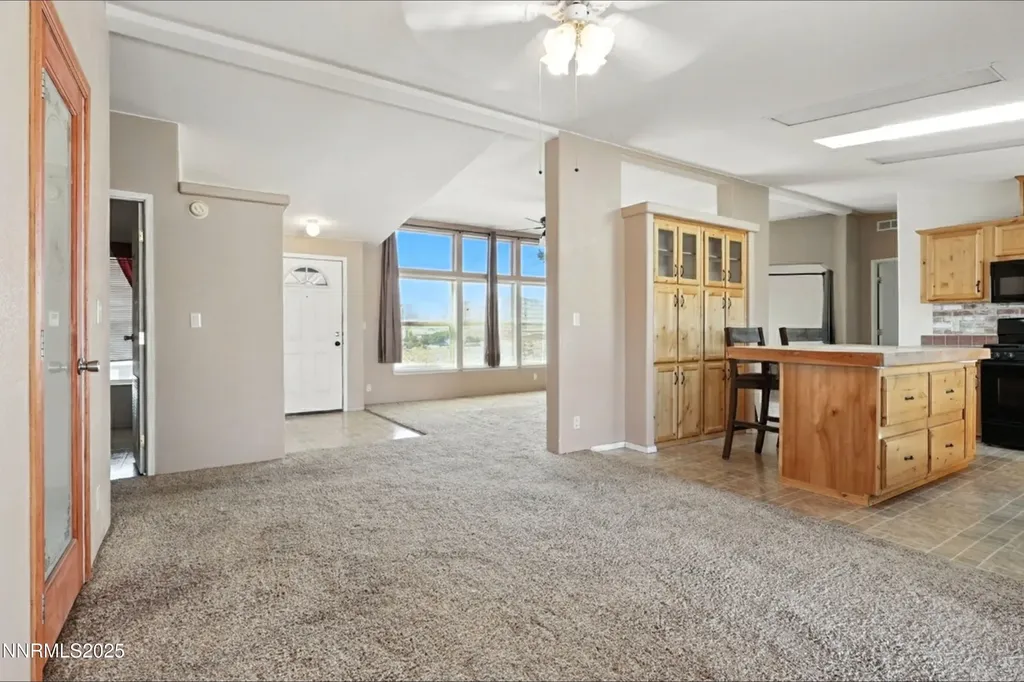 16 Ludington Yerington NV 89447