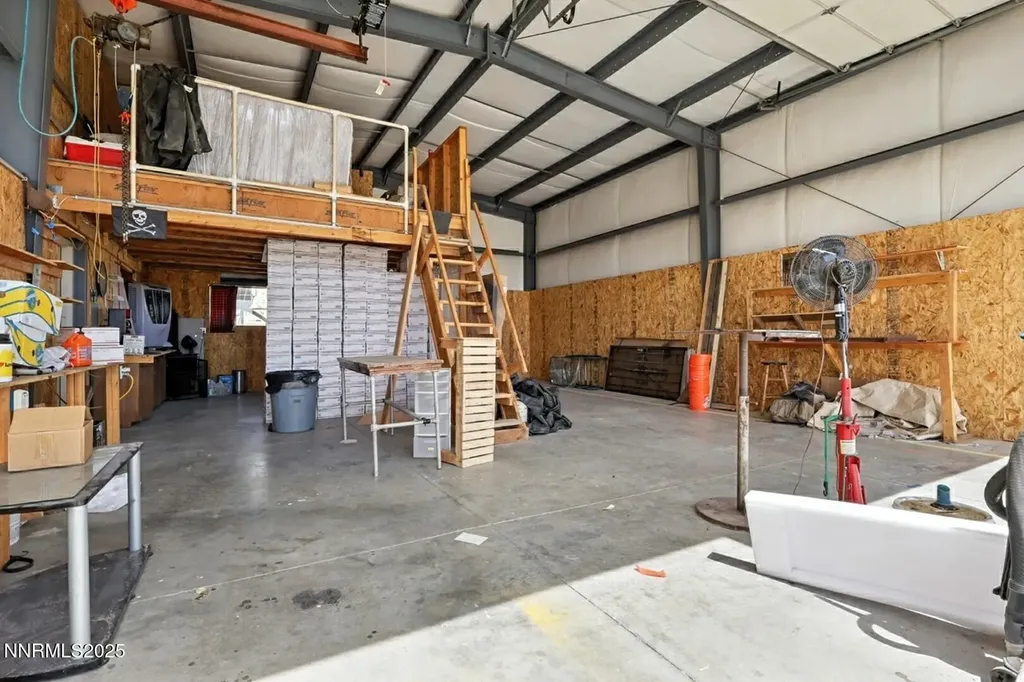16 Ludington Yerington NV 89447
