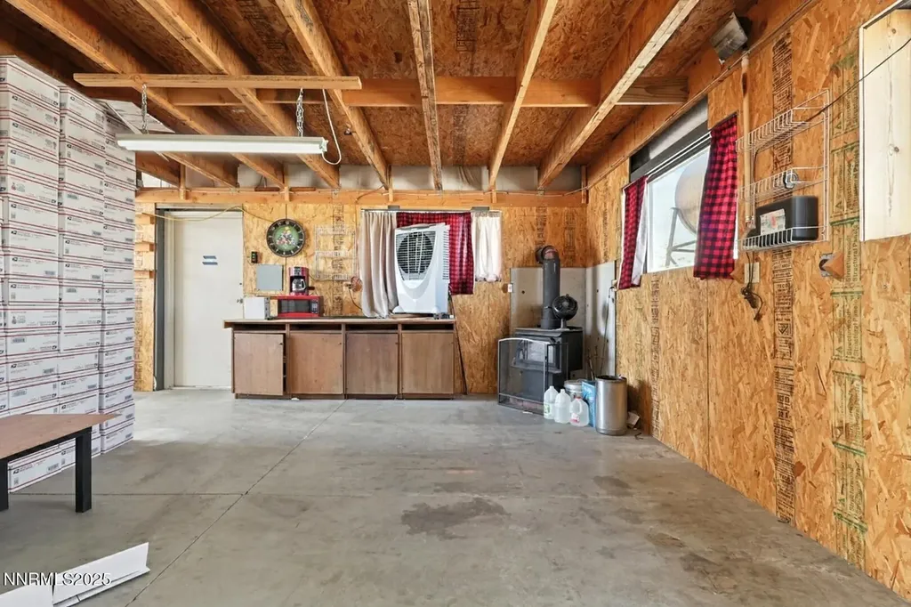 16 Ludington Yerington NV 89447