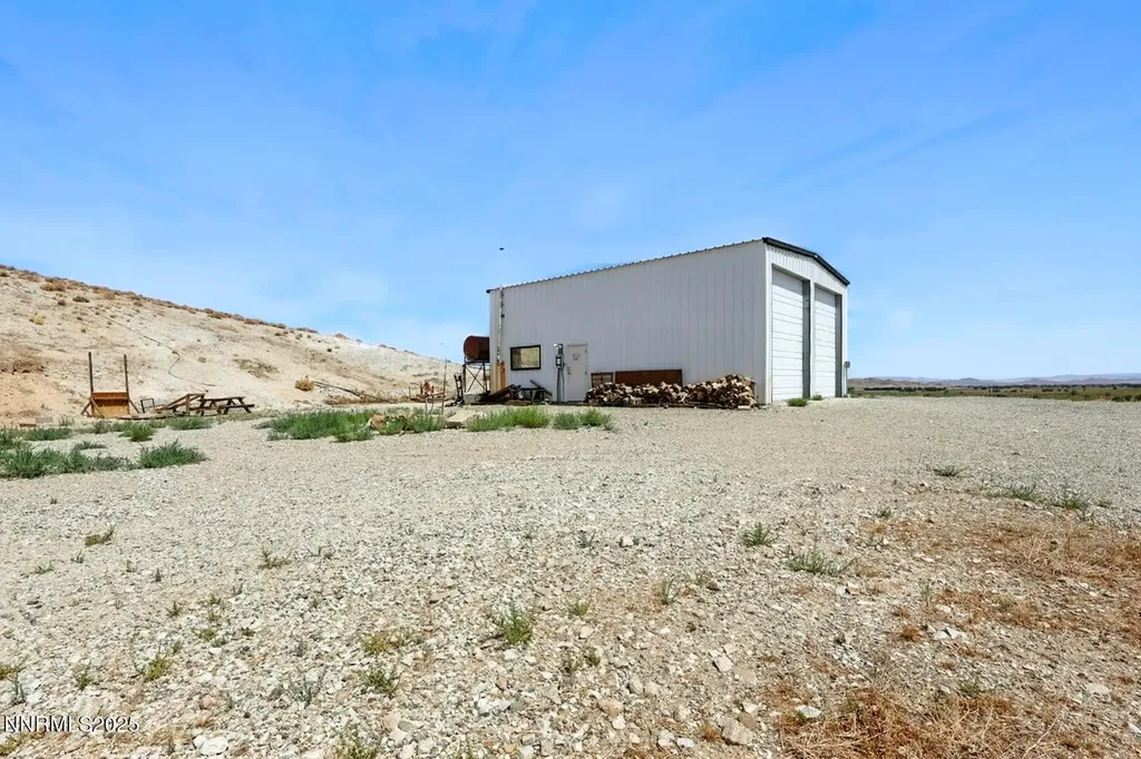 16 Ludington Yerington NV 89447