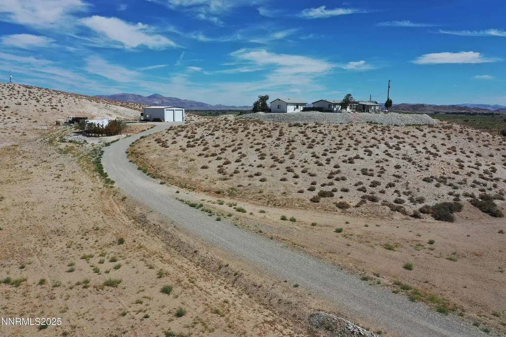 16 Ludington Yerington NV 89447