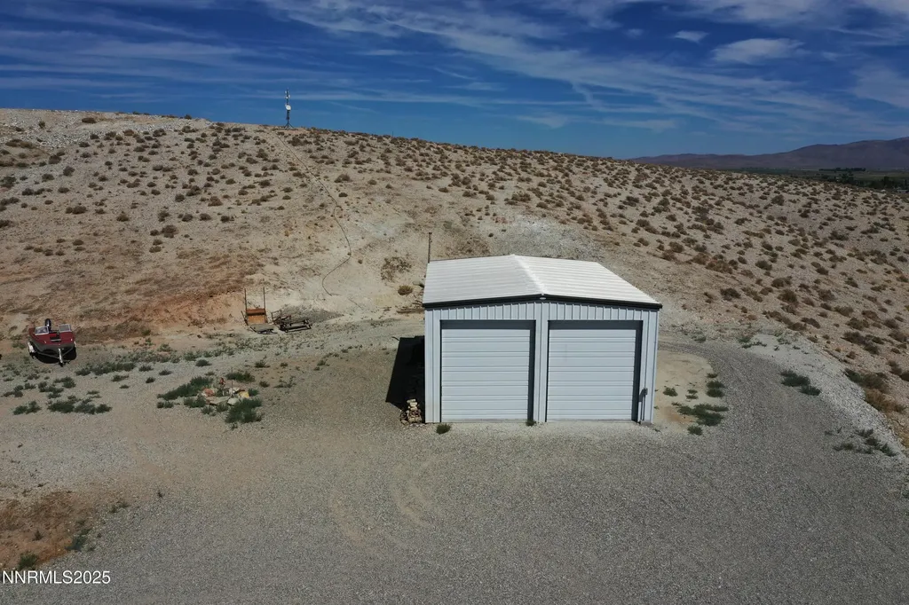 16 Ludington Yerington NV 89447