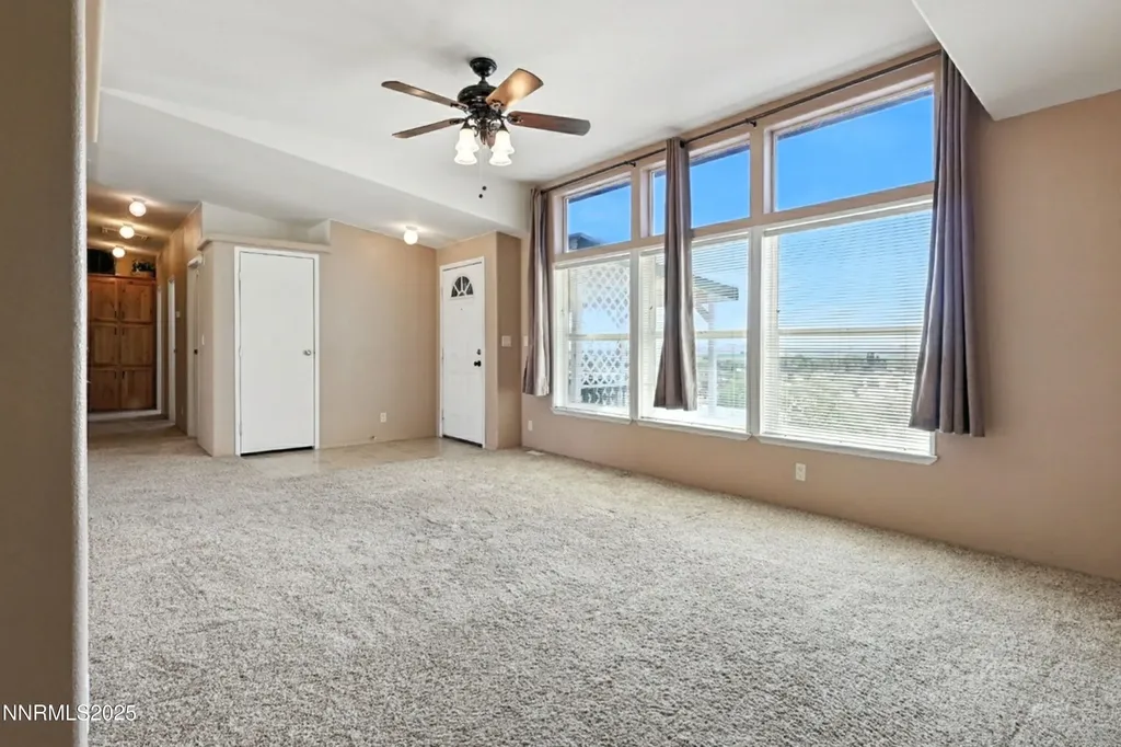 16 Ludington Yerington NV 89447