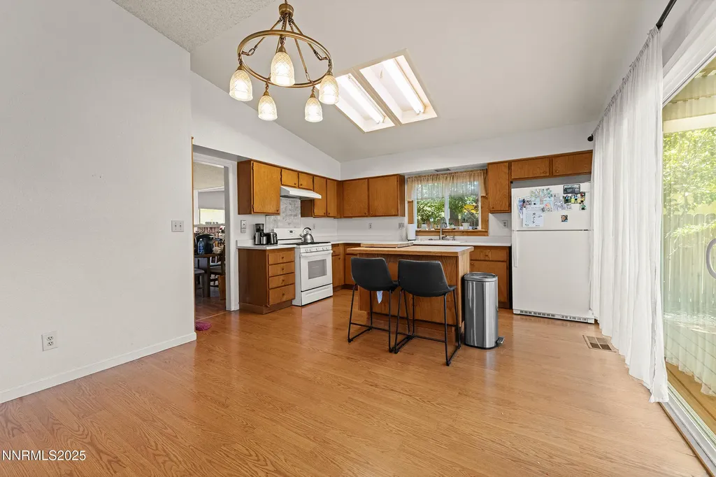 2454 Eastwood Carson City NV 89701