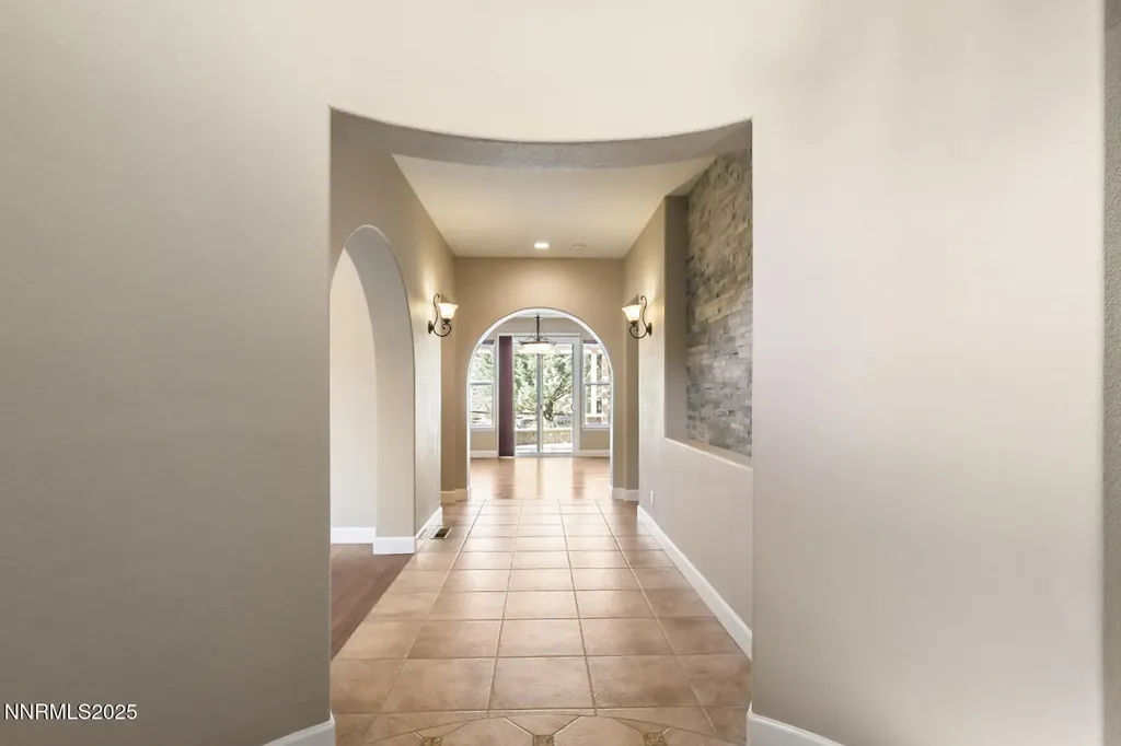 2971 Roundrock Reno NV 89511