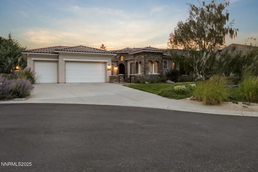 2971 Roundrock Reno NV 89511